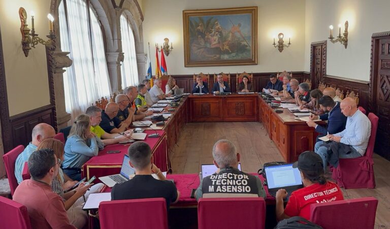 El Organismo Autónomo Local de la Bajada de la Virgen mantiene un nuevo encuentro de coordinación general de seguridad