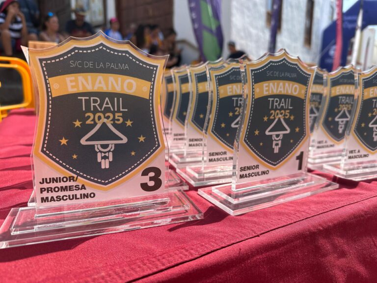 Moana Lilly Kehres y Yoel de Paz Baeza, coronan el podio de la prueba atlética ‘Enano Trail’ de Santa Cruz de La Palma
